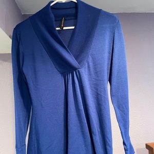 Beautiful v neck sweater.